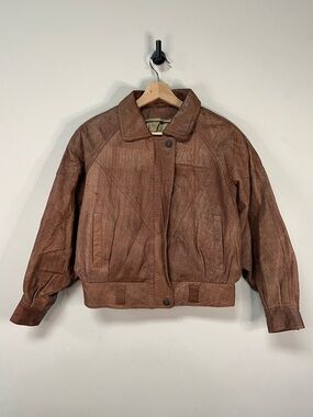 Vintage Womens Cropped Leather Jacket